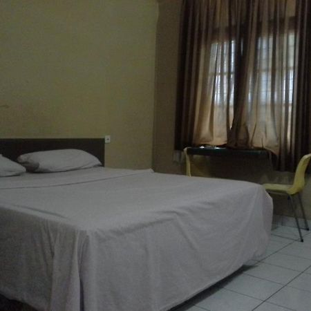 Hotel Sriwijaya バンドゥン エクステリア 写真
